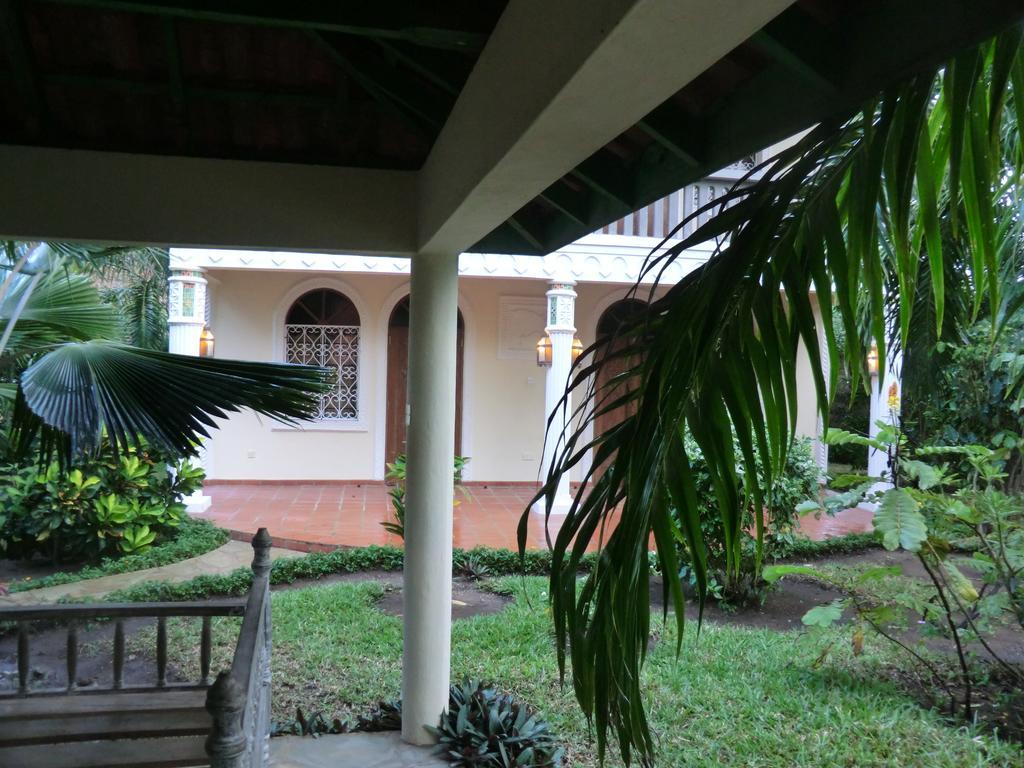 Villa Lamuhouse Praia de Diani Quarto foto